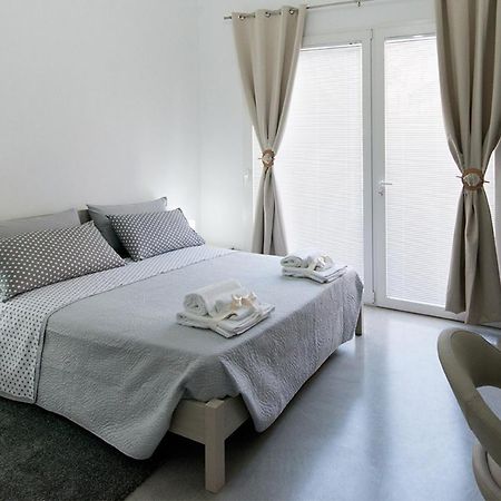 לה ספציה Byron Rooms מראה חיצוני תמונה